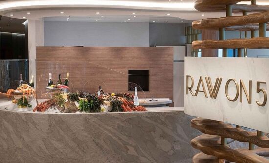 Raw on 5