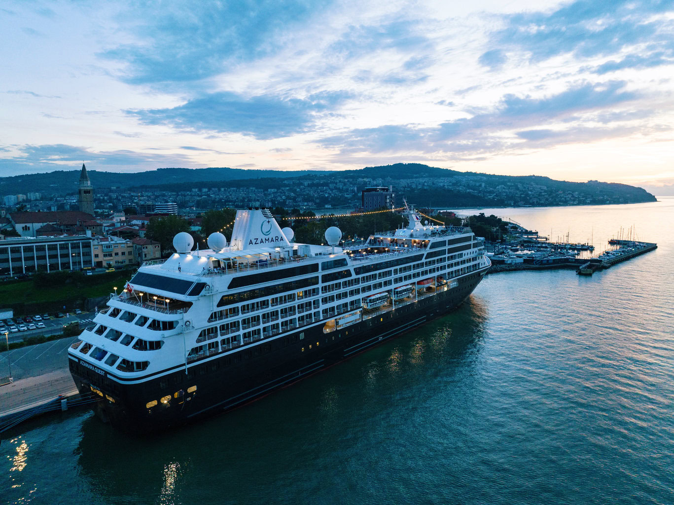 Azamara Onward