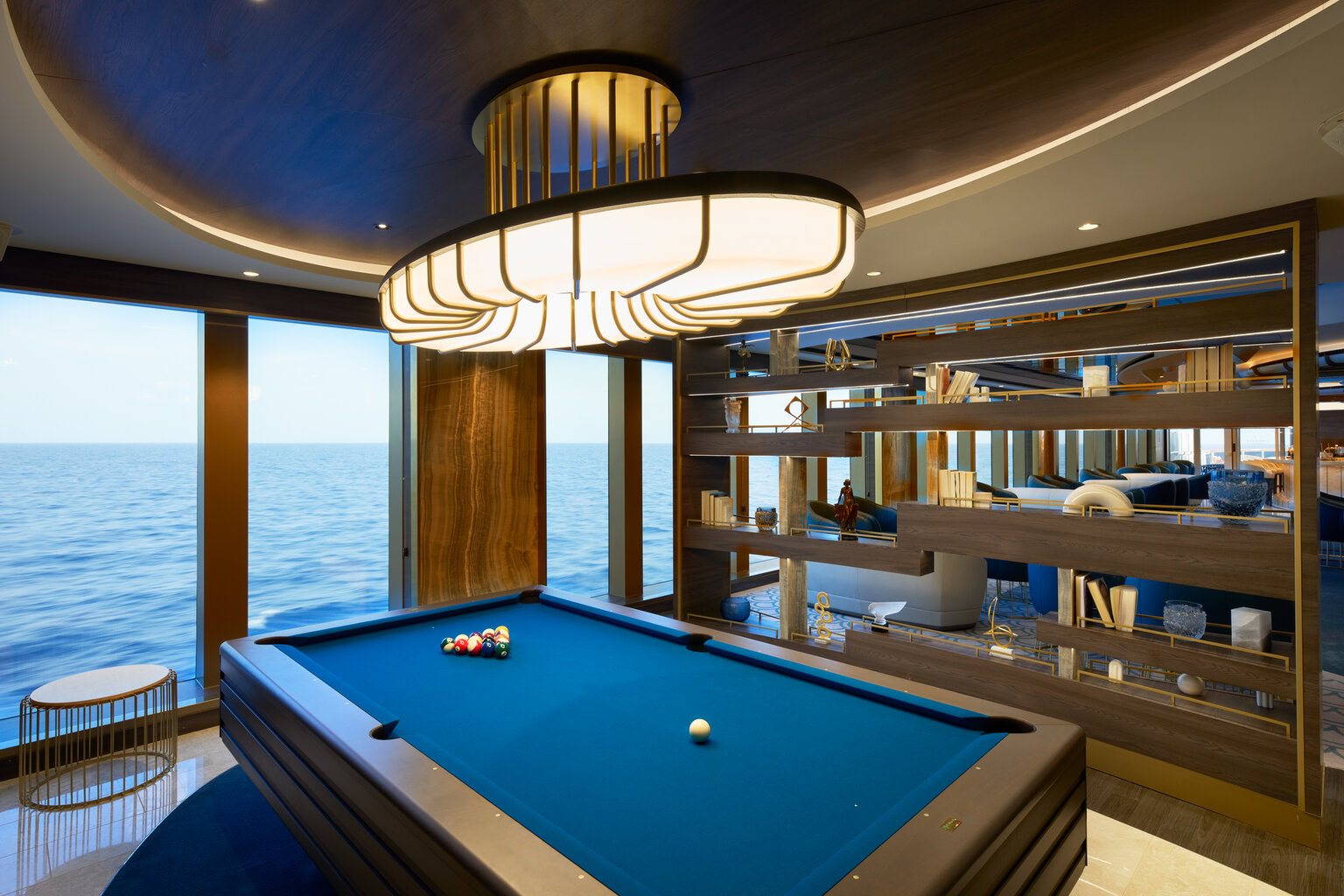 Astern Lounge