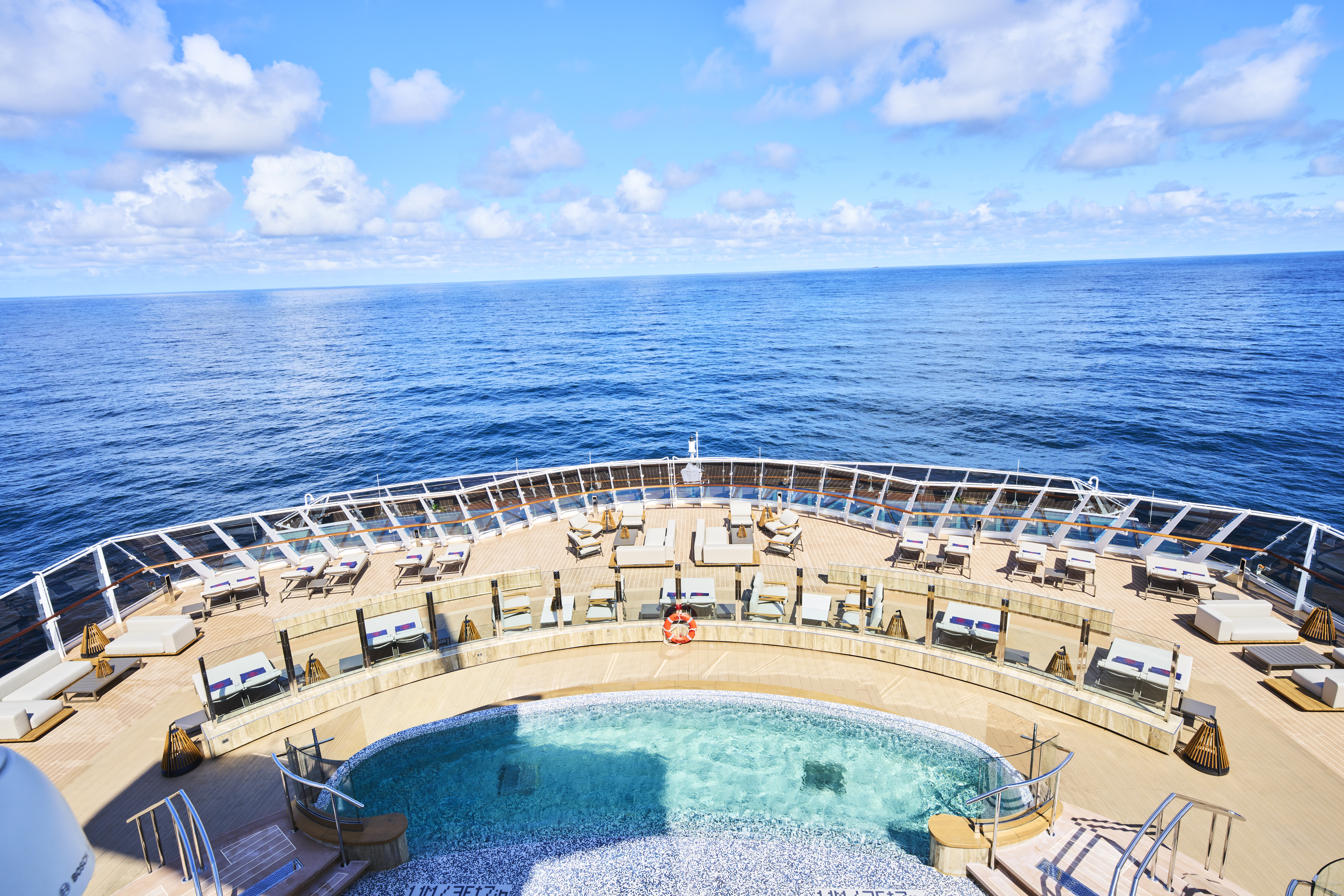 Helios Pool & Bar