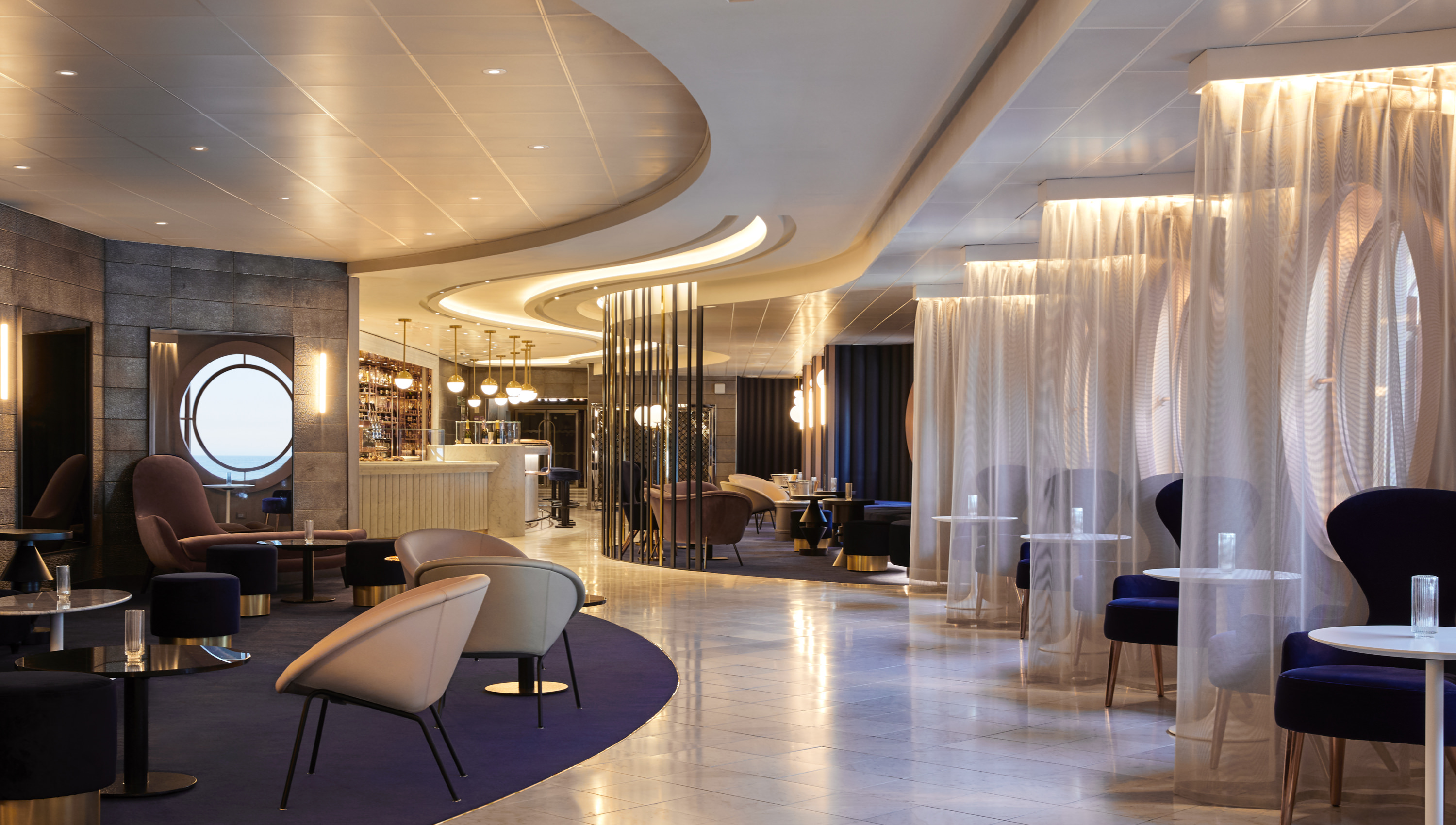 Sip Lounge Champagne Bar