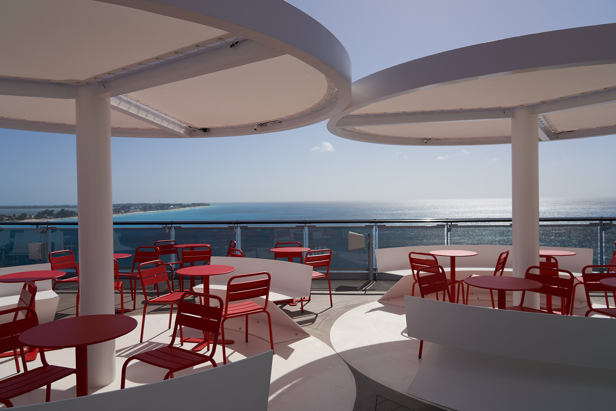 Sun Club