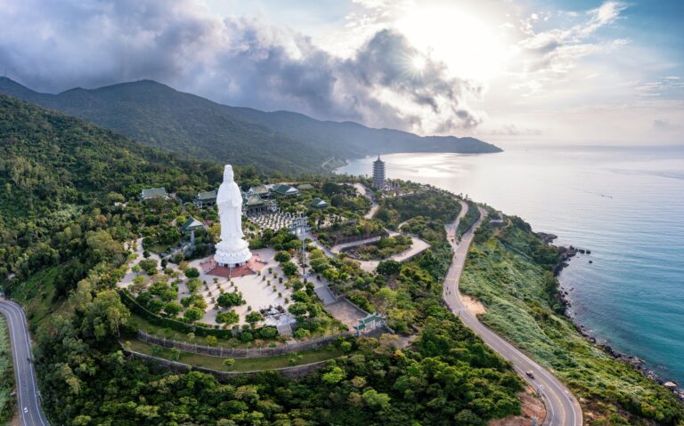 Hue/Danang (Chan May)