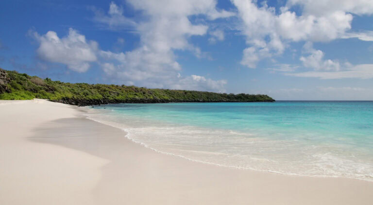Espanola Island