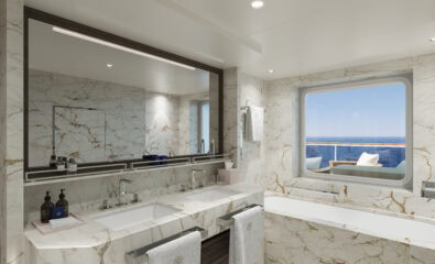 EXPLORA III, Suite Bathroom