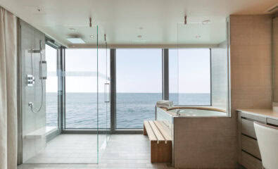 Silversea,  Owner's Suite bathroom